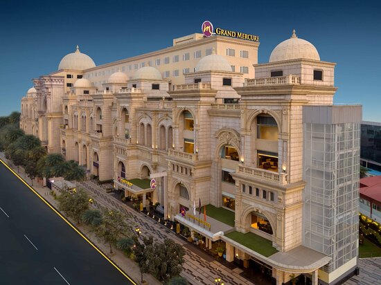 Grand Mercure Hotel Bangalore Escorts and Call Girls