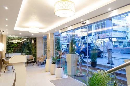 ss lumina hotel bangalore escorts