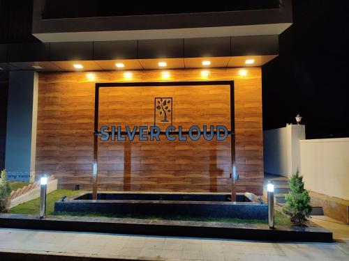 Silver Cloud Hotel Bangalore Escorts and Call Girls