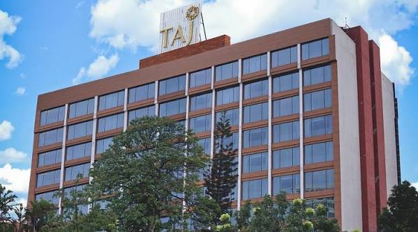 taj hotel mg road escorts