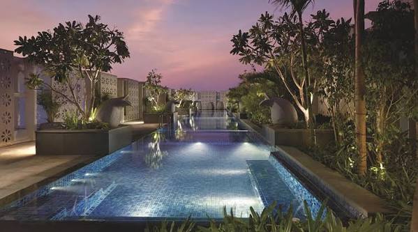 the ritz carlton hotel bangalore escorts