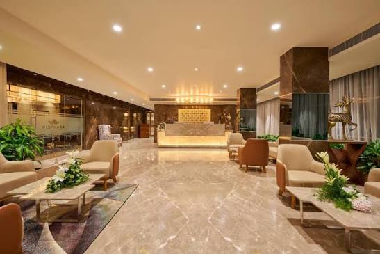 visthara grands hotel bangalore escorts