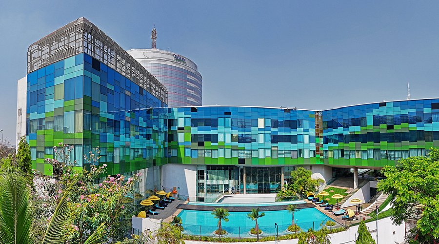 Vivanta Hotel Bangalore Escorts and Call Girls